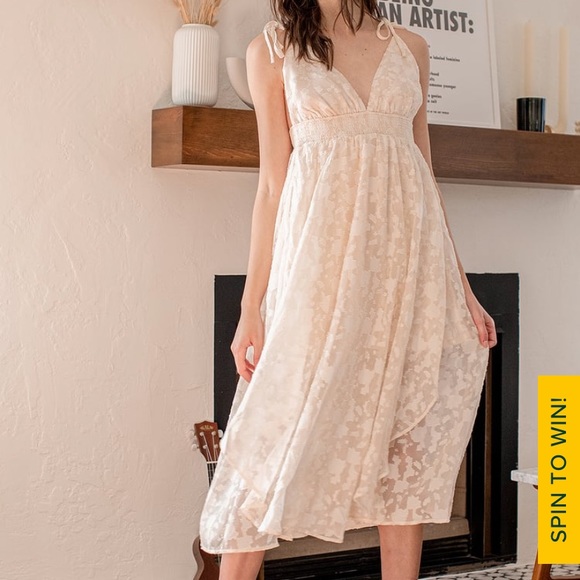 Lulus Dresses & Skirts - ✨HP✨ Lulu’s Most Amazing Cream Jacquard Tie Strap Midi Dress